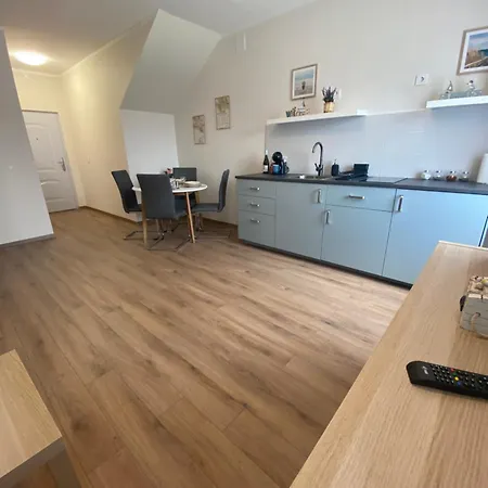 Azur Apartament