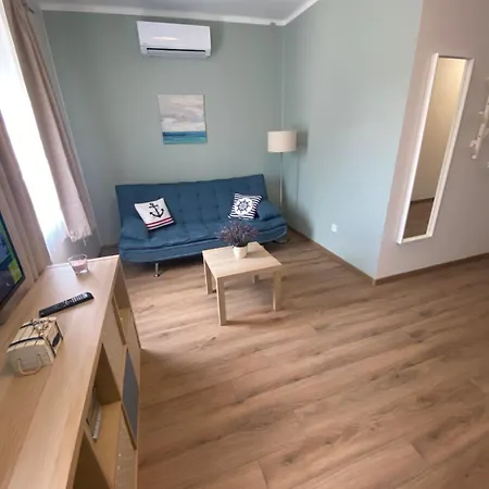 Azur Apartament Alsóörs