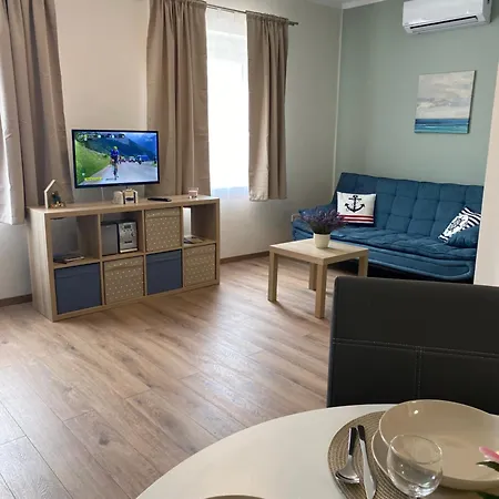 Apartament Azur Alsóörs
