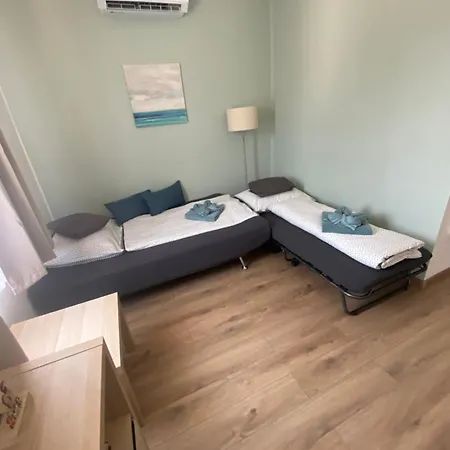 Azur Apartament *